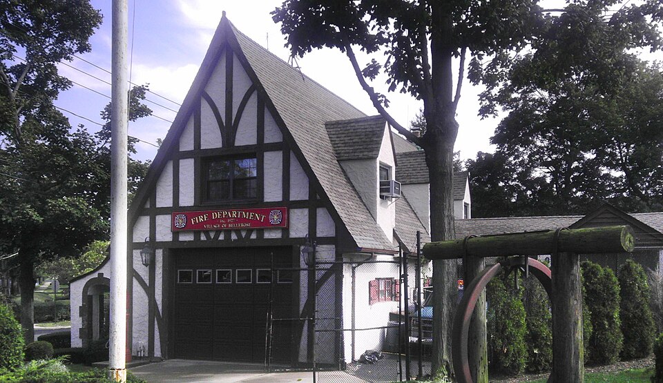 Photograph of Bellerose Village Municipal Complex