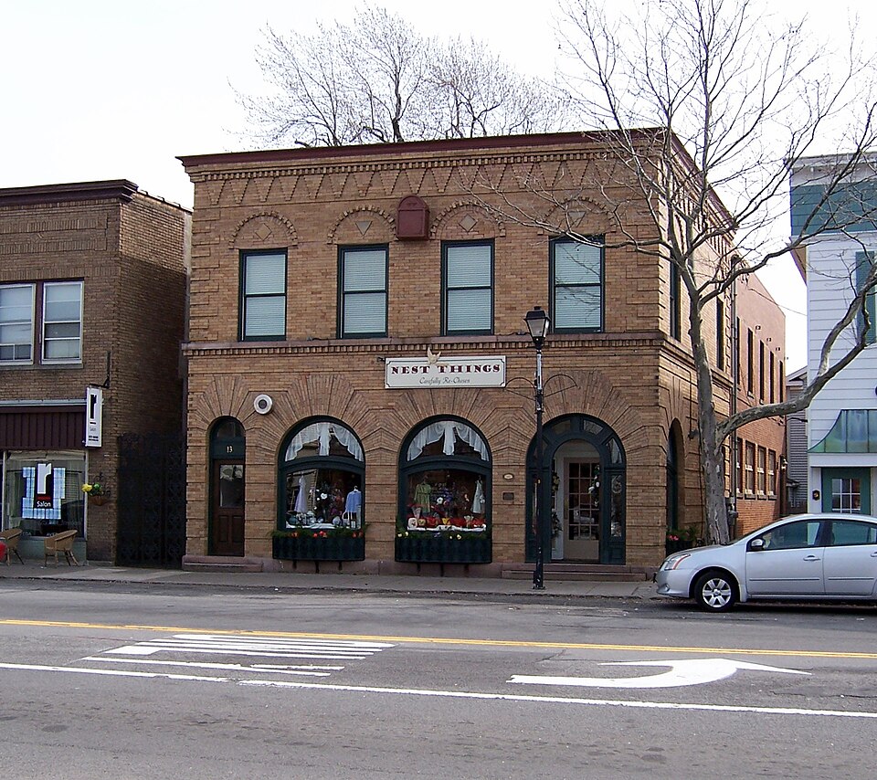 Photograph of Jayne and Mason Bank Building