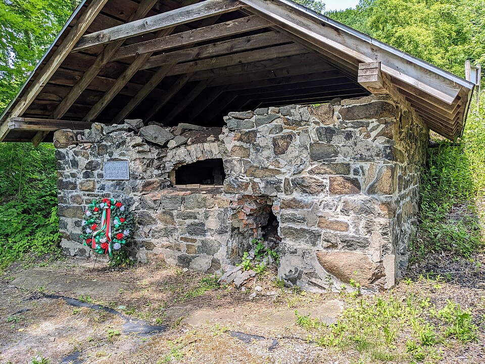Photograph of Italian Community Bake Oven