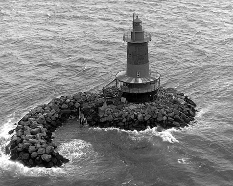 Photograph of West Bank Light