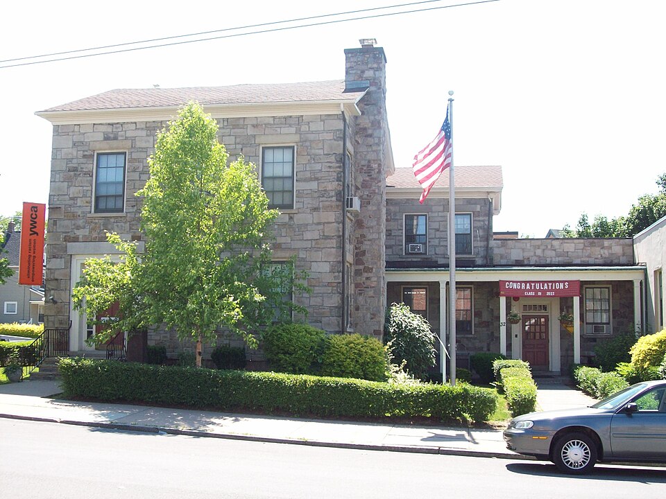 Photograph of Bacon-Merchant-Moss House