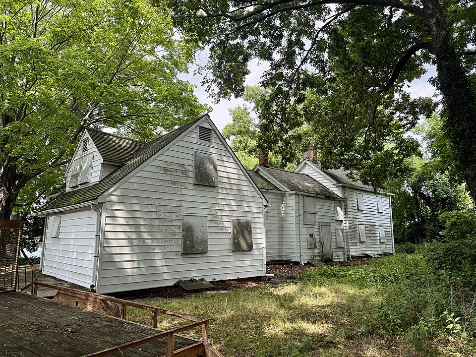 Photograph of Cornell-Van Nostrand House