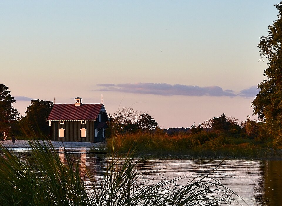 Photograph of Gamecock Cottage