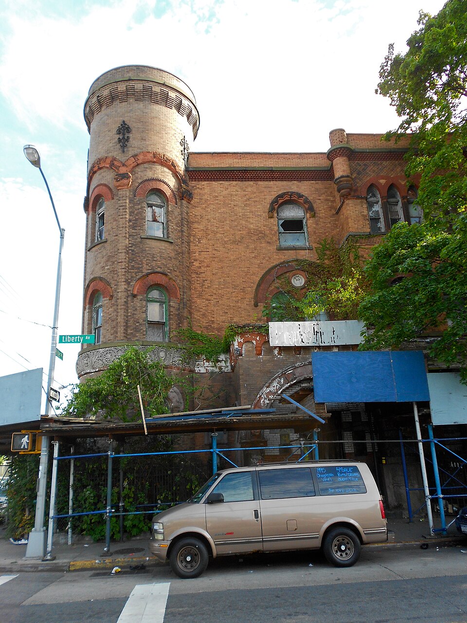 Photograph of 75th Police Precinct Station House