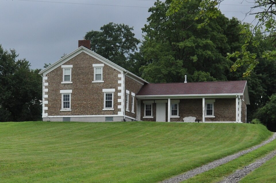 Photograph of Cobblestone Farmhouse at 1027 Stone Church Rd.