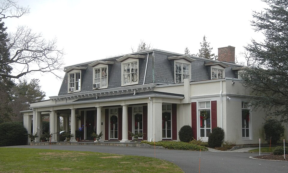 Photograph of Scarsdale Woman's Club