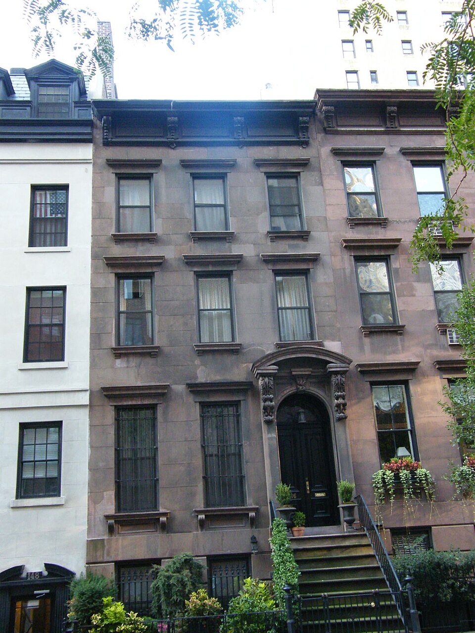 Photograph of 146 E. 38th Street