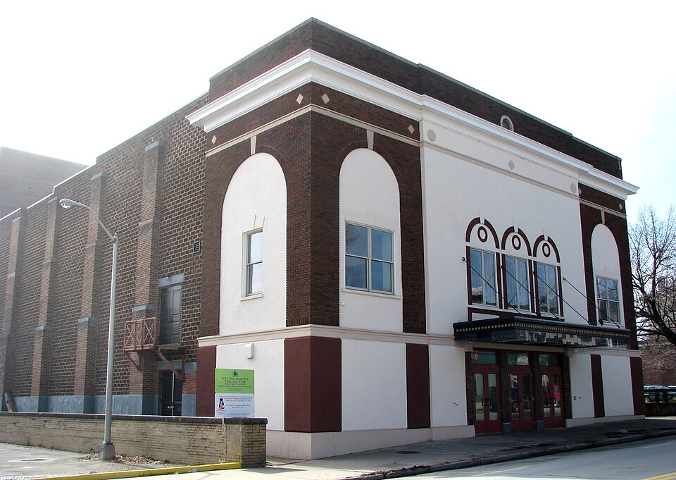 Photograph of Strand Theate