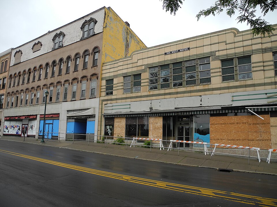 Photograph of Buildings at 104-116 West Water St.