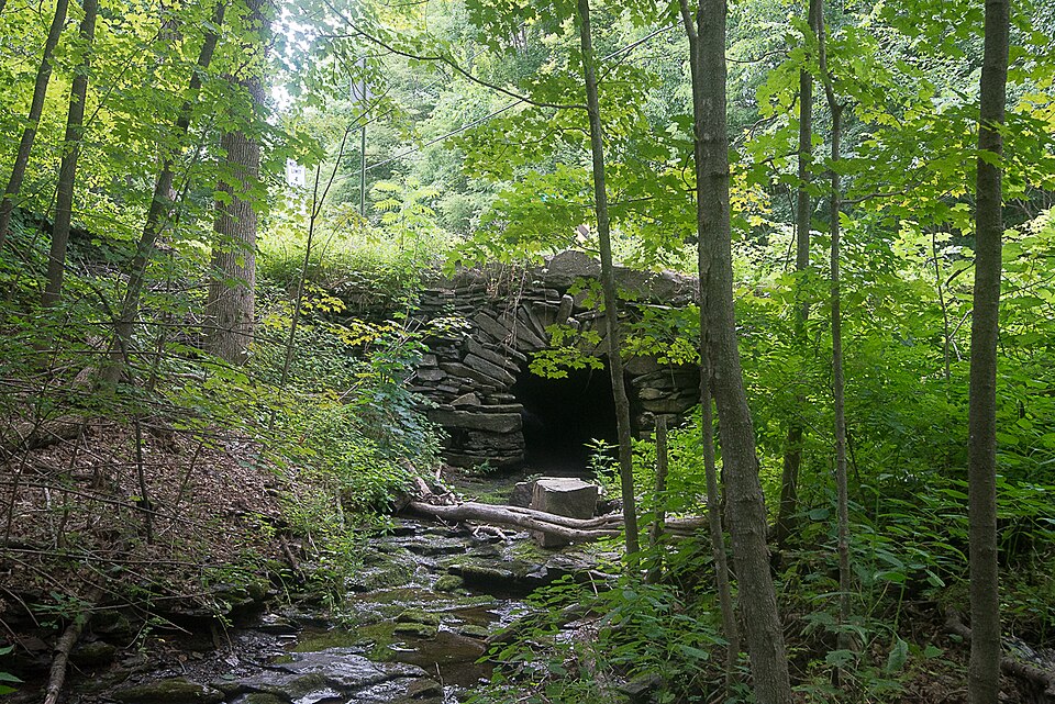 Photograph of Woodward Road Stone Arch Bridge