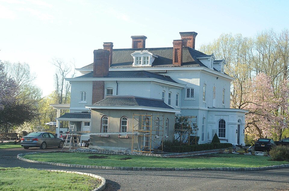 Photograph of Echo Lawn Estate