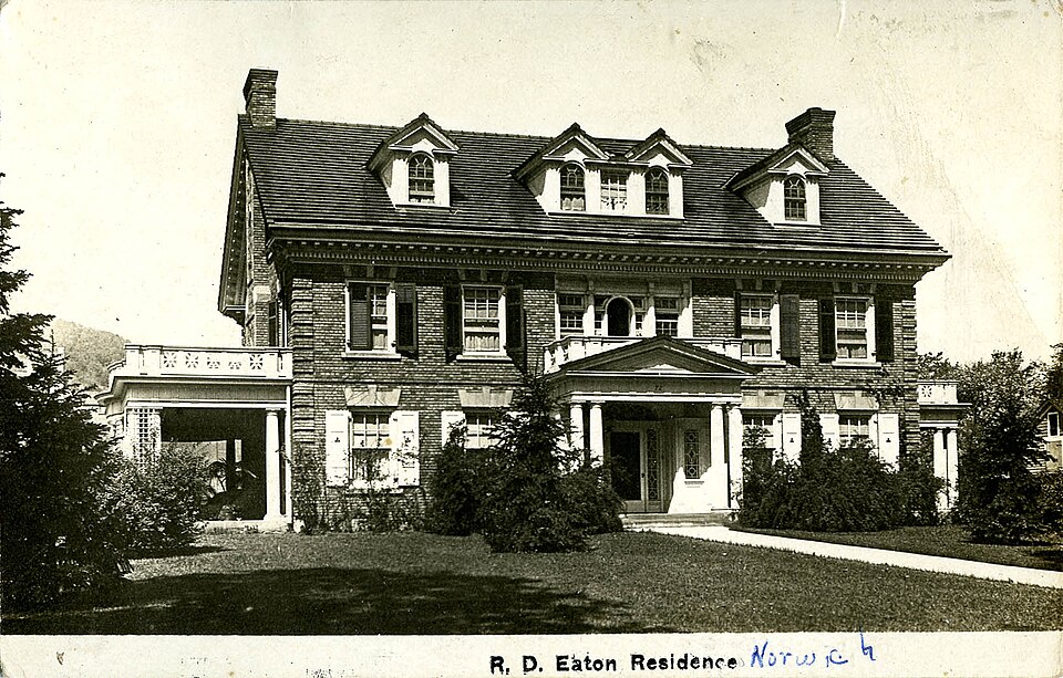Photograph of Eaton Family Residence  -  Jewish Center of Norwich
