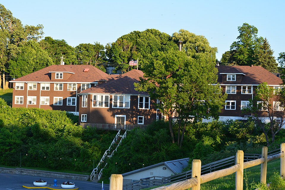 Photograph of Oswego Yacht Club