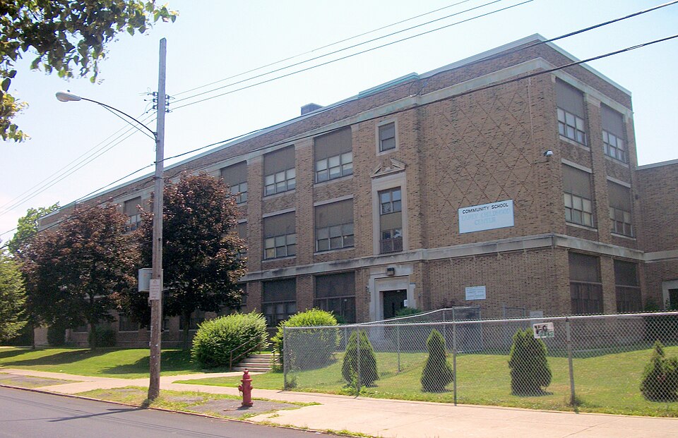 Photograph of Buffalo Public School No. 77