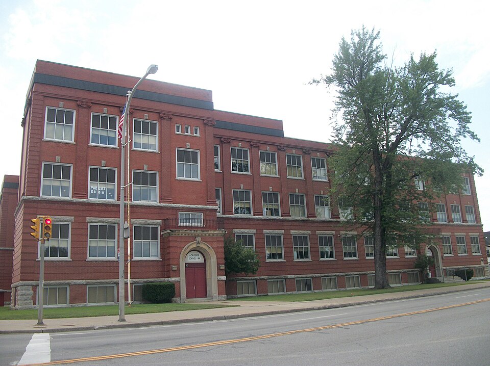 Photograph of Buffalo Public School No. 44