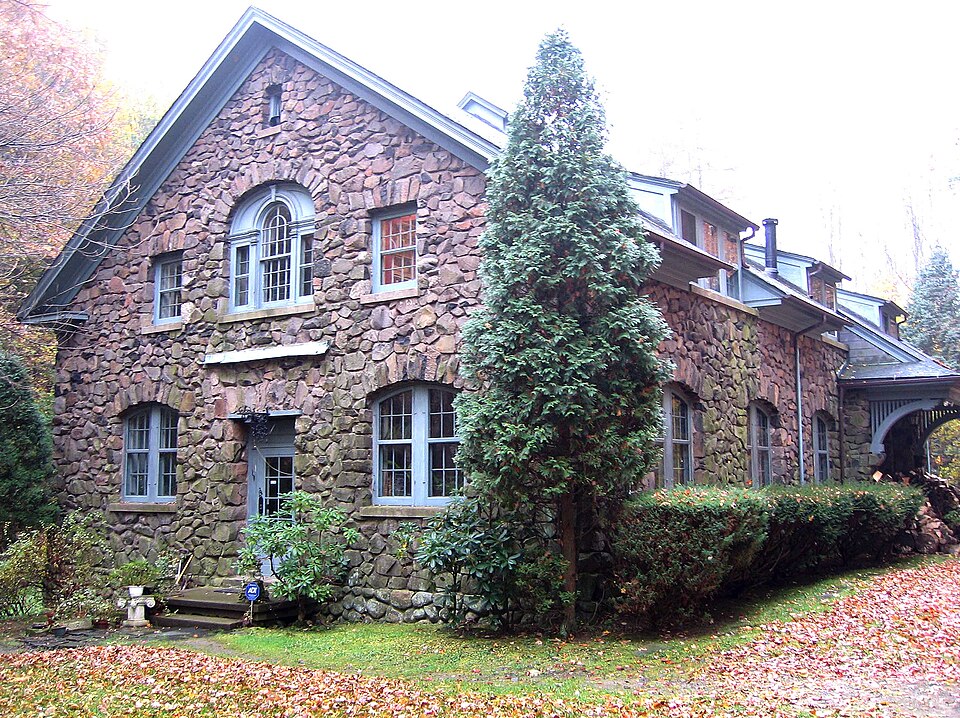 Photograph of Richard Pousette-Dart House and Studio