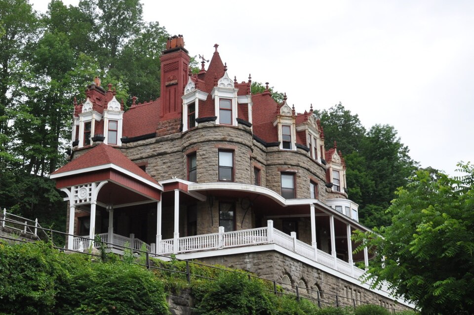 Photograph of Overlook