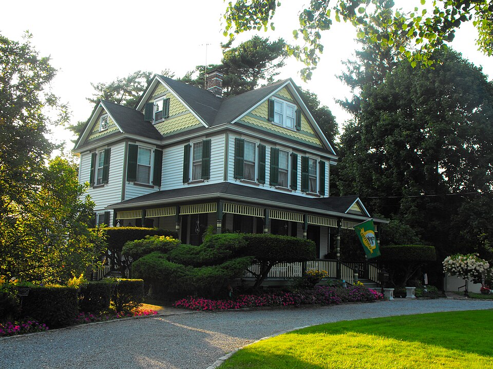 Photograph of Frank W. Smith House