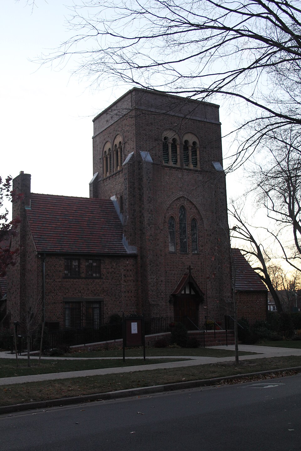 Photograph of St. Luke's Episcopal Church