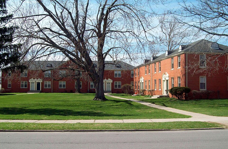 Photograph of Kensington Gardens Apartment Complex