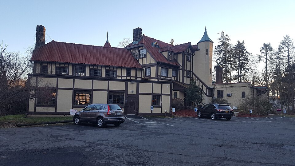 Photograph of Evangeline Booth House