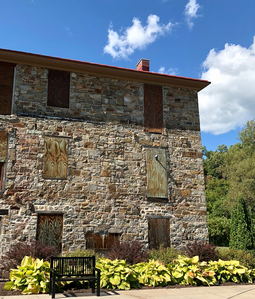 Photograph of Heyworth-Mason Industrial Building