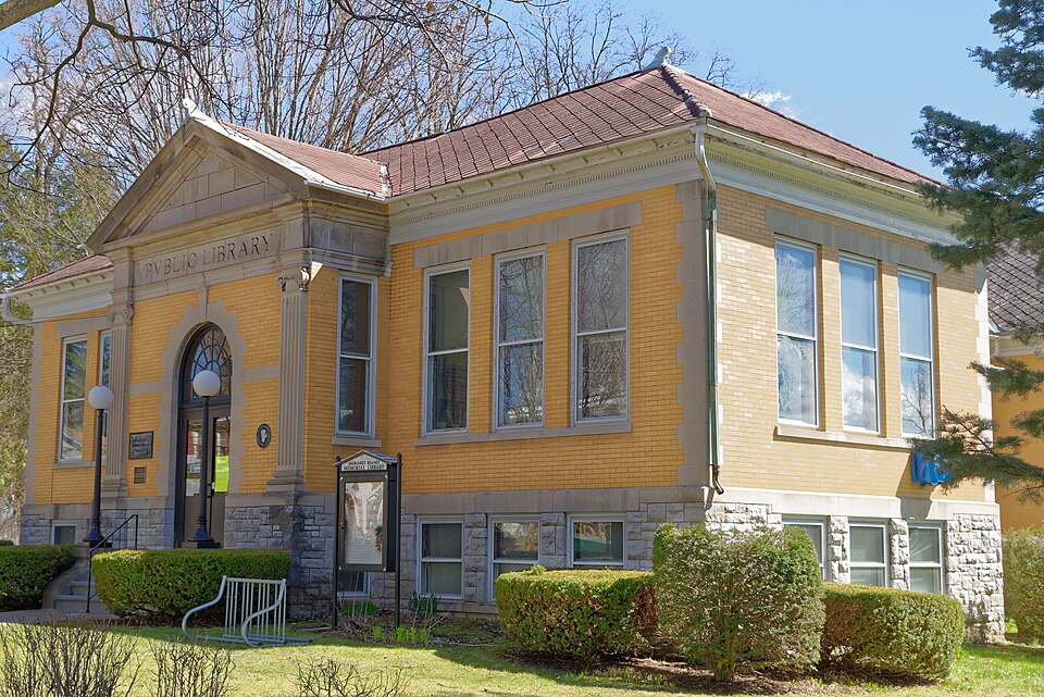 Photograph of Margaret Reaney Memorial Library