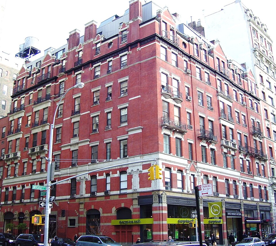 Photograph of Hotel Albert