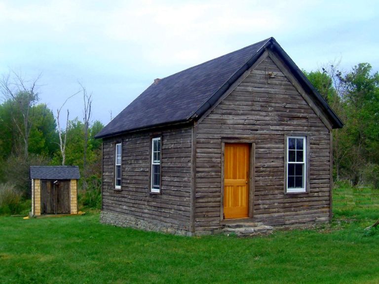 Photograph of Grenadier Island Schoolhouse