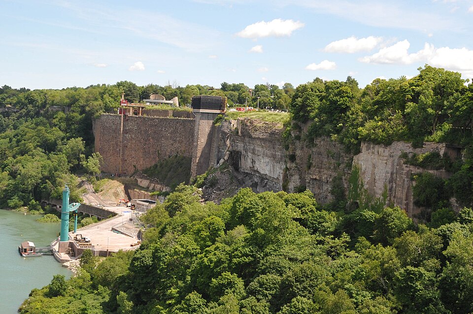 Photograph of Schoellkopf Power Station