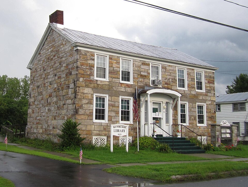 Photograph of Old Stone House Library