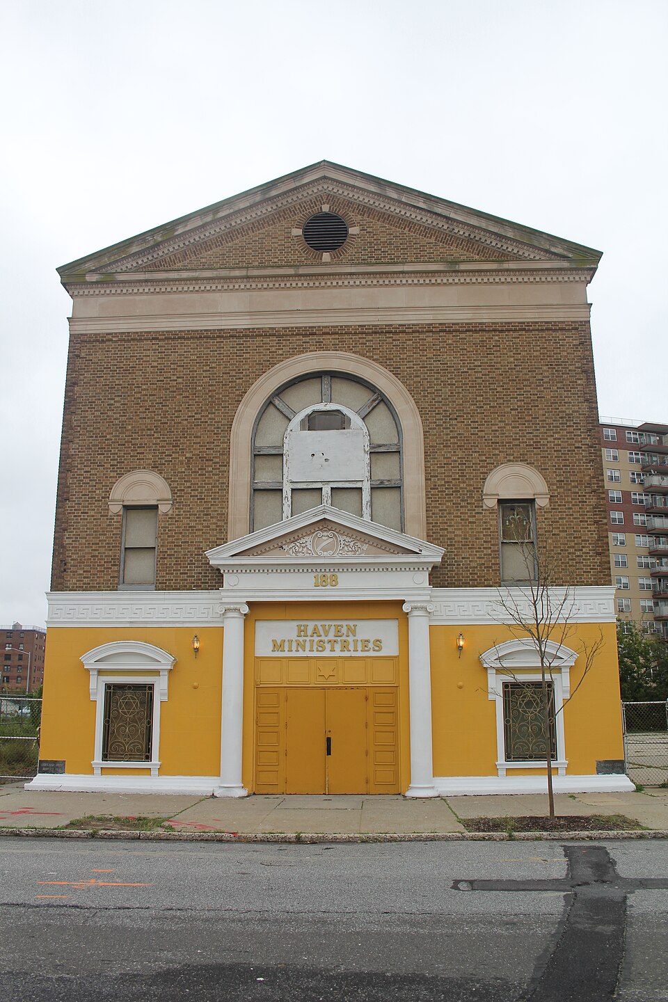 Photograph of Temple of Israel Synagogue
