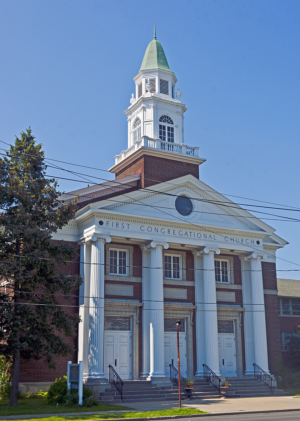 Photograph of First Congregational Church of Albany