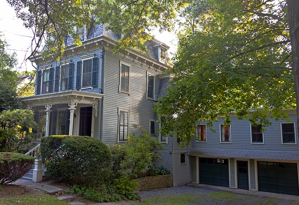 Photograph of Corlies-Hart-Ritter House
