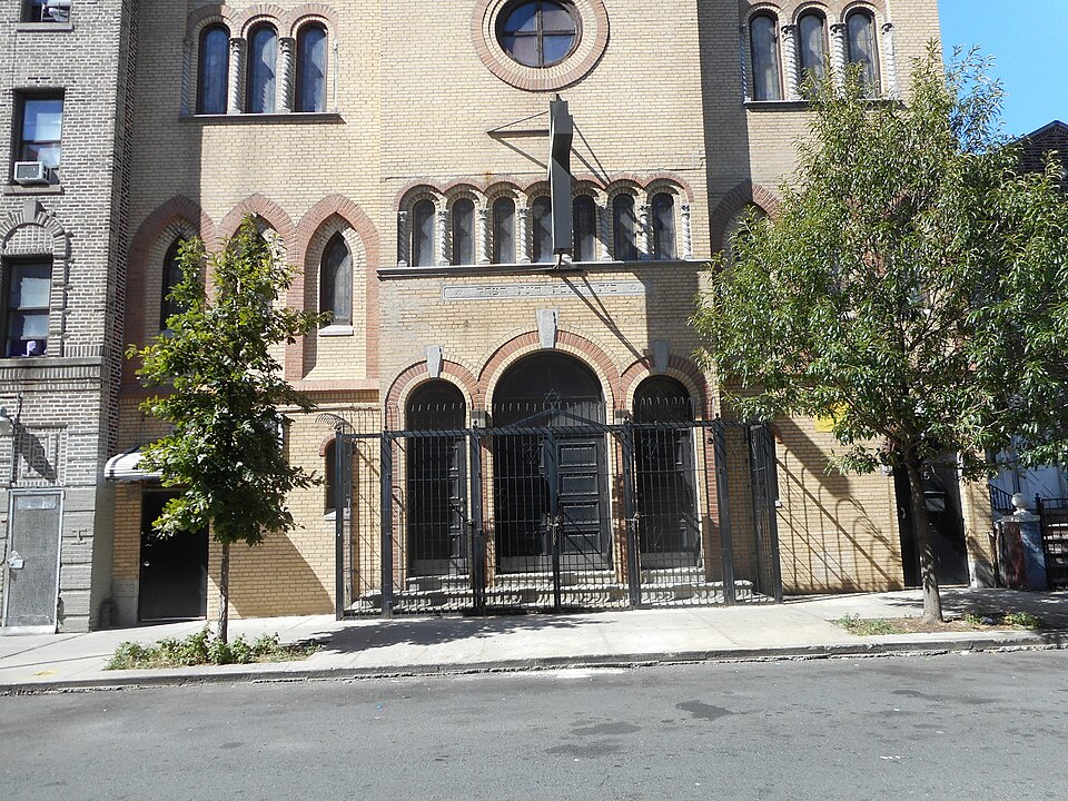 Photograph of Chevra Linas Hazedek Synagogue of Harlem and the Bronx