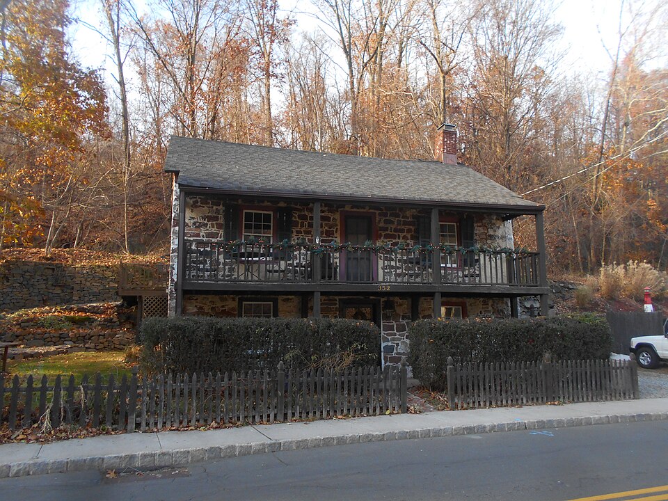 Photograph of House at 352 Piermont Avenue