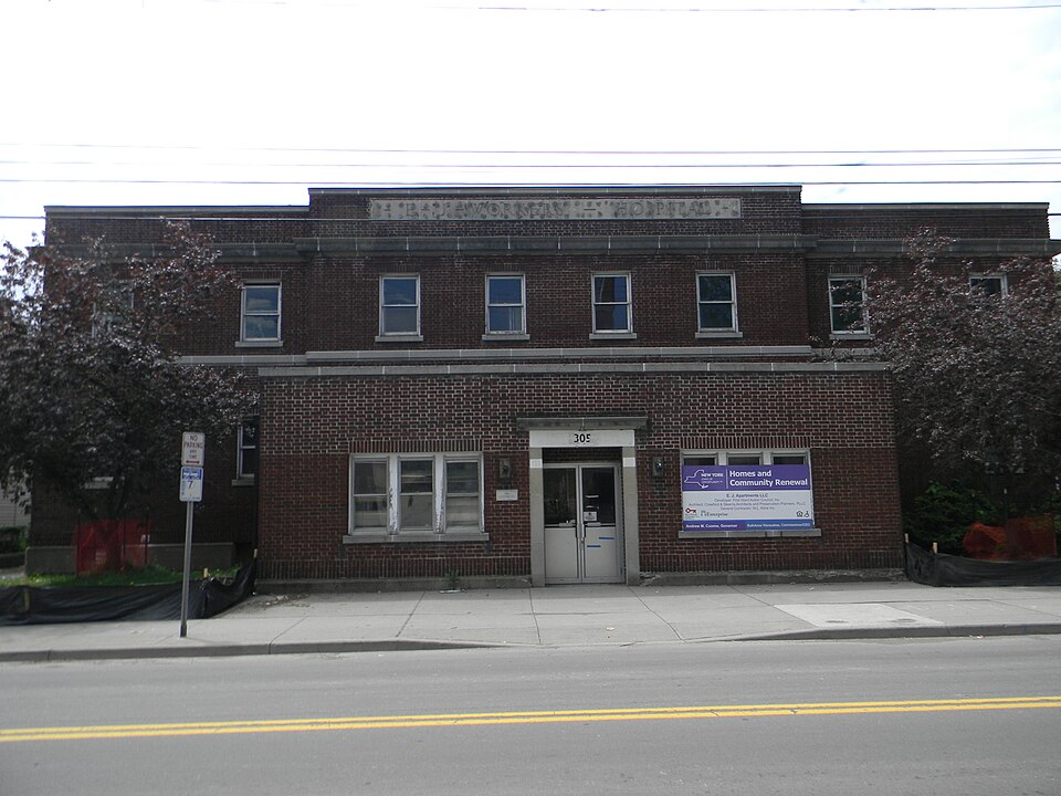 Photograph of Endicott-Johnson Medical Clinic