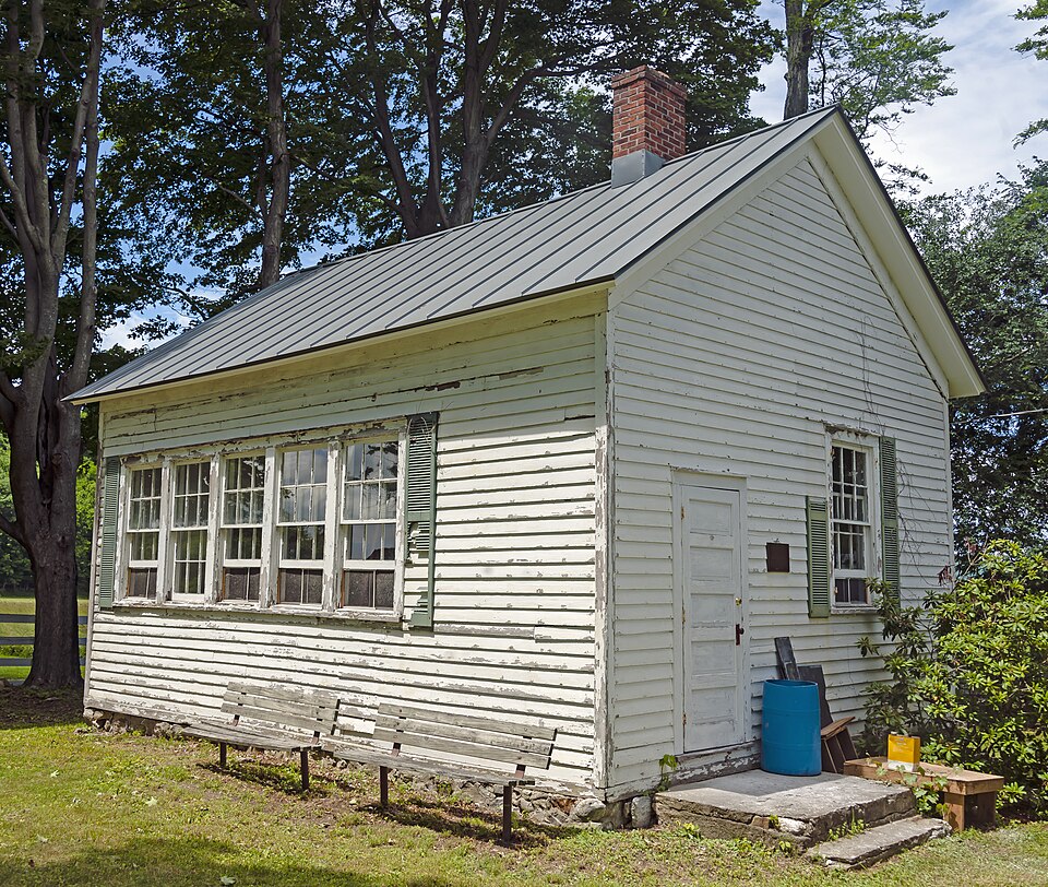 Photograph of Attlebury Schoolhouse