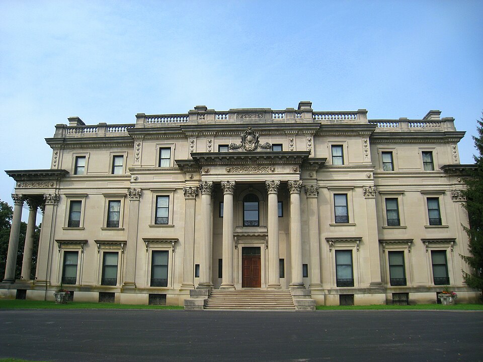 Photograph of Vanderbilt Mansion National Historic Site