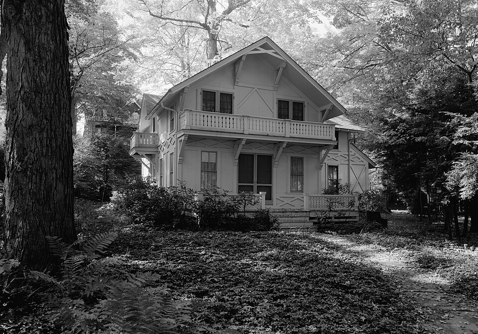Photograph of Lewis Miller Cottage