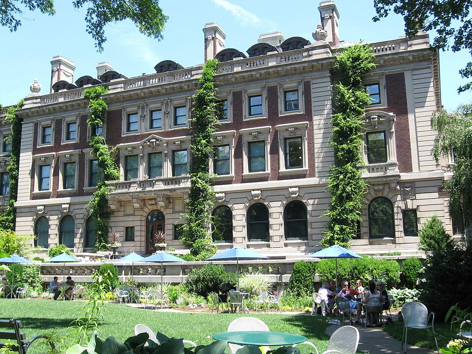 Photograph of Andrew Carnegie Mansion