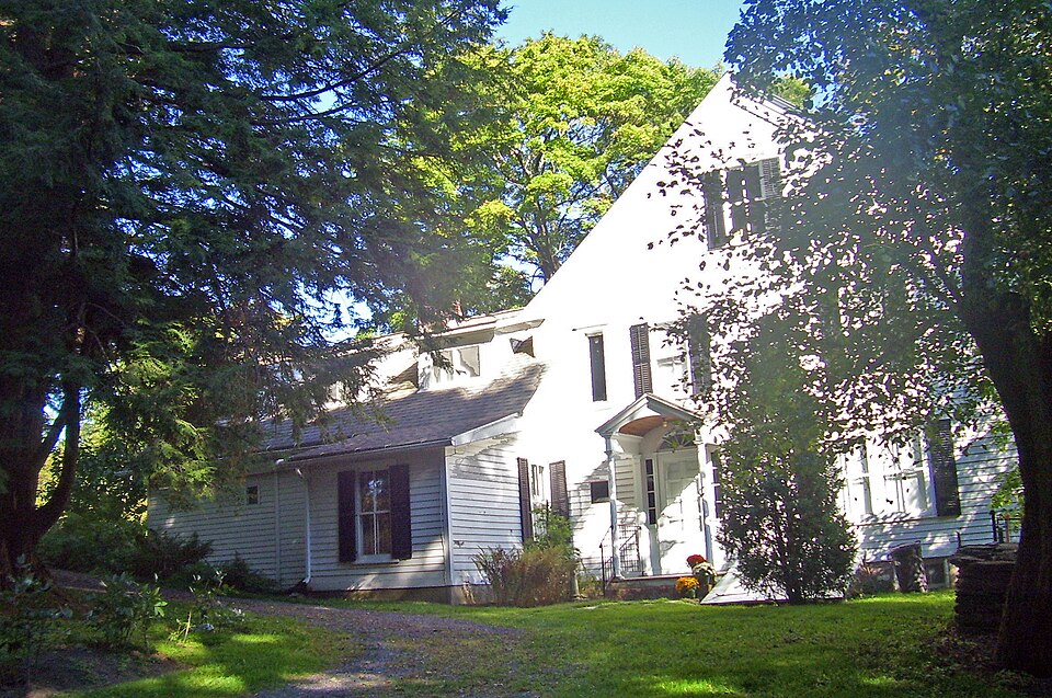 Photograph of Steepletop