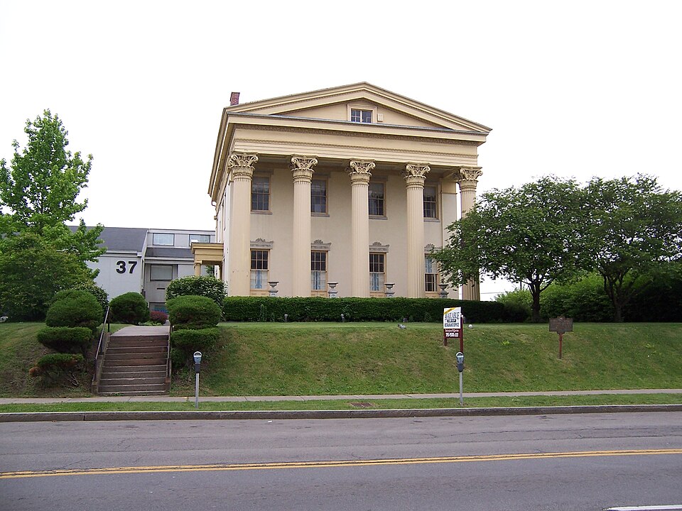 Photograph of Jonathan Child House & Brewster-Burke House Historic District