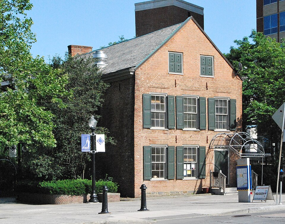 Photograph of Quackenbush House