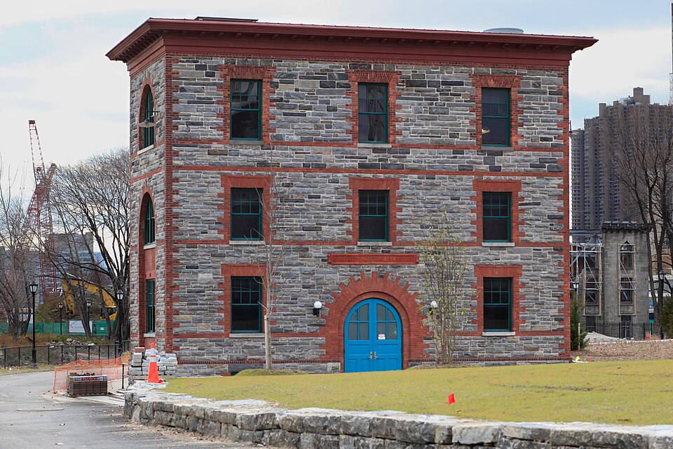 Photograph of Strecker Memorial Laboratory