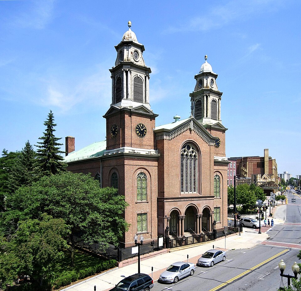 Photograph of First Church in Albany