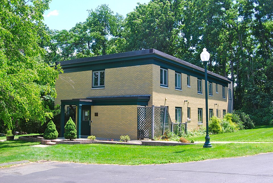 Photograph of Nut Grove