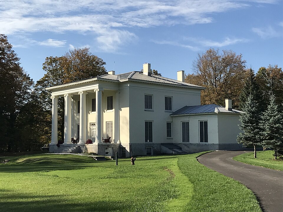 Photograph of LeRay Mansion
