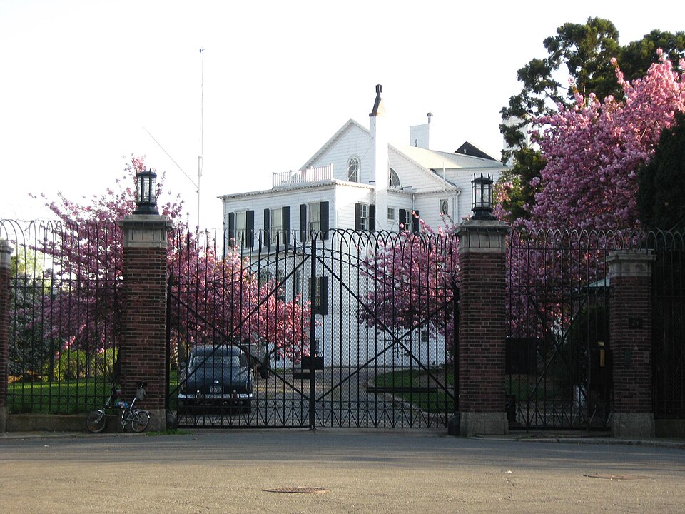 Photograph of Quarters A, Brooklyn Navy Yard
