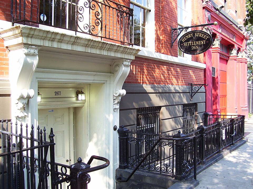 Photograph of Henry Street Settlement